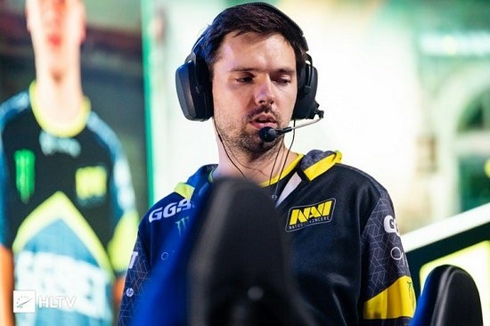 沙特Falcons战队以4700分领跑全球电竞赛事